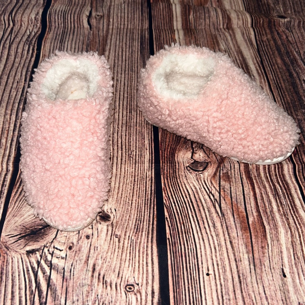 Copper key slippers